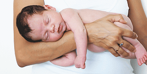 newborn photographer haywards heath